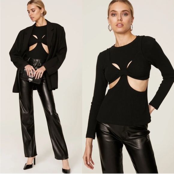 LNA CHIC Black Unique Cut-Out Knit Top szM - Picture 1 of 4